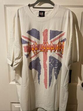Giant Vintage Def Leppard Graphic Short Sleeve Union Jack Band Tee